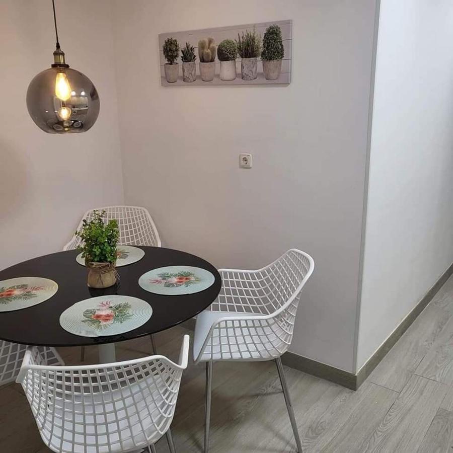 Apartament Punta Prima تورّيفيِخا المظهر الخارجي الصورة